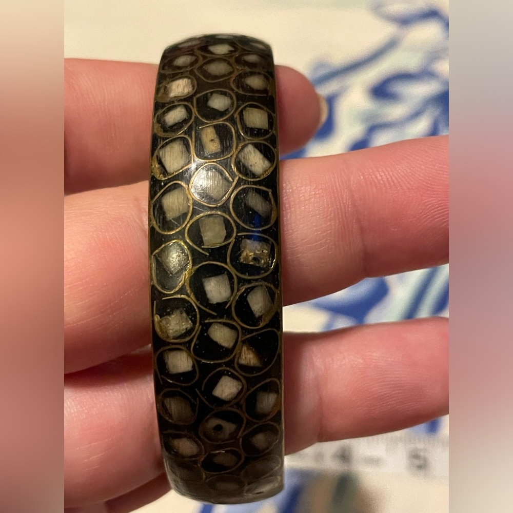 Brass and mother of pearl inlay bangle bracelet